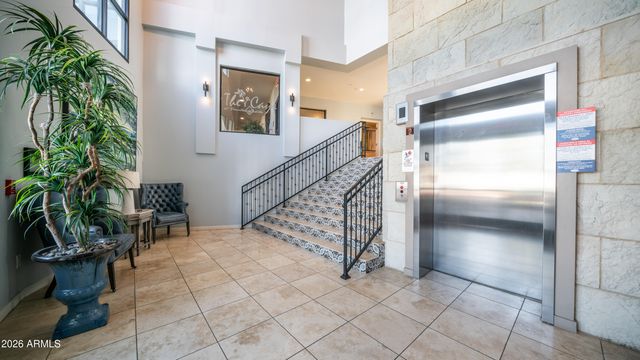 2511 W QUEEN CREEK Road 303, Chandler, AZ 85248