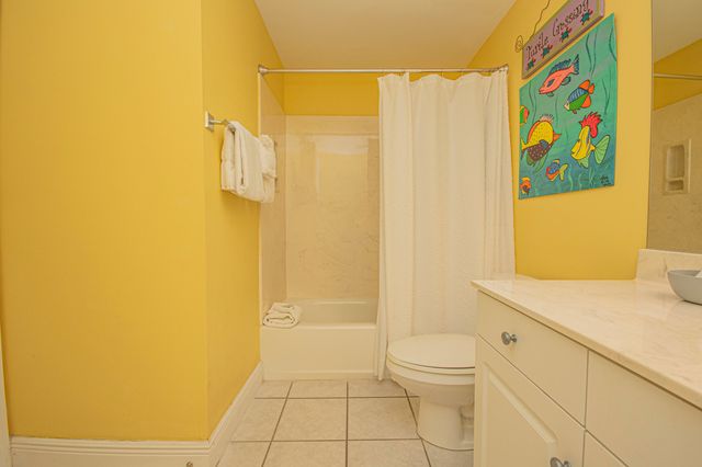 6415 Thomas Drive UNIT 502, Panama City Beach, FL 32408