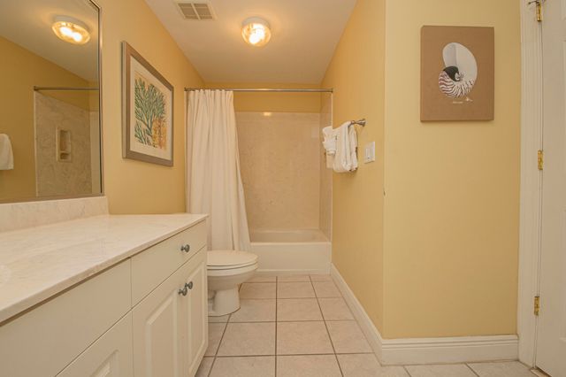 6415 Thomas Drive UNIT 502, Panama City Beach, FL 32408