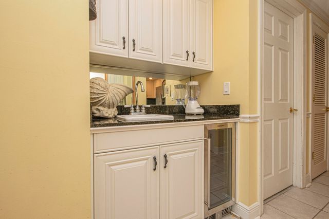 6415 Thomas Drive UNIT 502, Panama City Beach, FL 32408