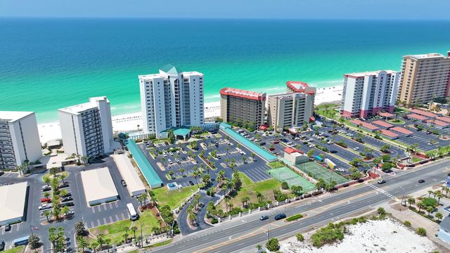 6415 Thomas Drive UNIT 502, Panama City Beach, FL 32408