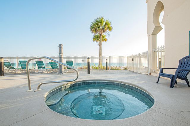 6415 Thomas Drive UNIT 502, Panama City Beach, FL 32408