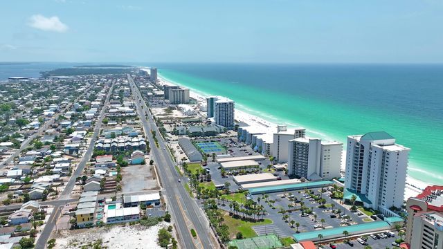 6415 Thomas Drive UNIT 502, Panama City Beach, FL 32408