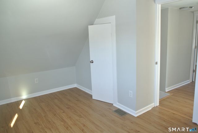 492 West River Street, Milford, CT 06461