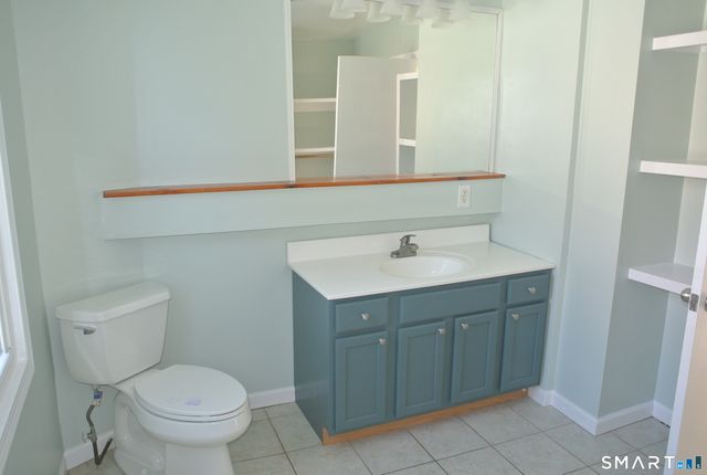 492 West River Street, Milford, CT 06461