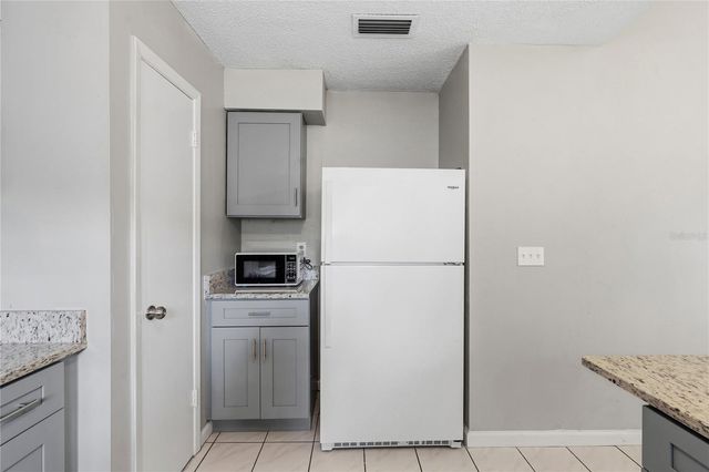 5113 NASHVILLE DRIVE, Tampa, FL 33624