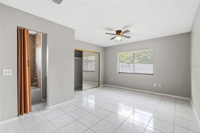 5113 NASHVILLE DRIVE, Tampa, FL 33624