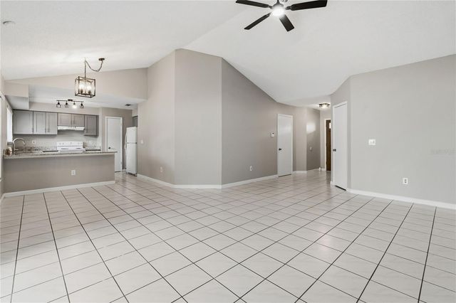 5113 NASHVILLE DRIVE, Tampa, FL 33624