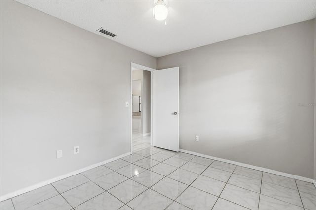 5113 NASHVILLE DRIVE, Tampa, FL 33624
