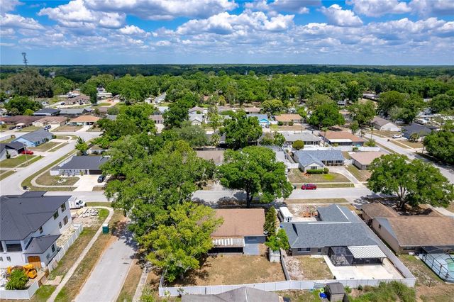 5113 NASHVILLE DRIVE, Tampa, FL 33624