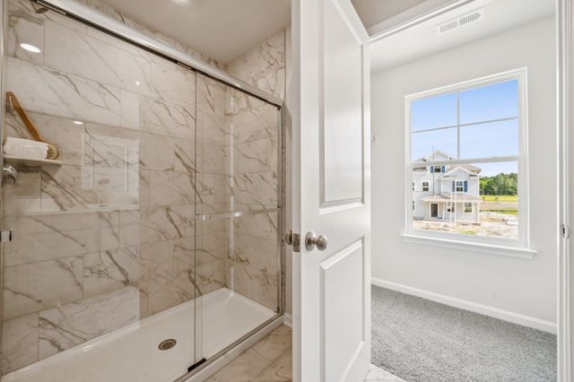 155 LIBERTY LN, Keswick, VA 22947