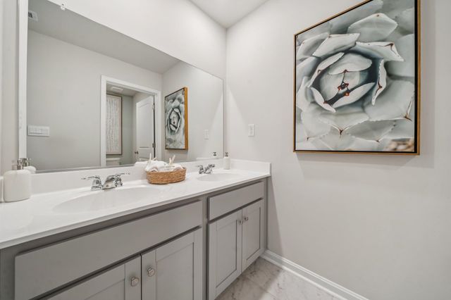 155 LIBERTY LN, Keswick, VA 22947
