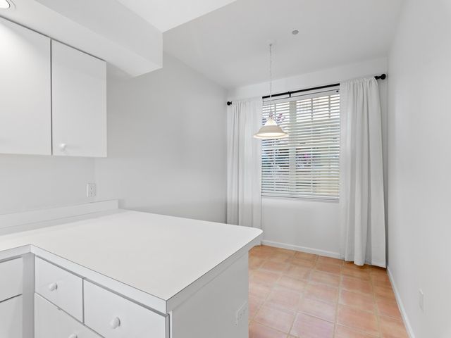 5540 N Harbor Village Drive 103, Vero Beach, FL 32967