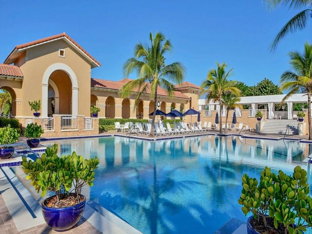 5540 N Harbor Village Drive 103, Vero Beach, FL 32967