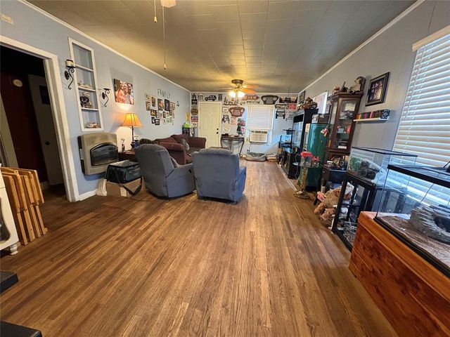 611 W Wood Street, Shawnee, OK 74801