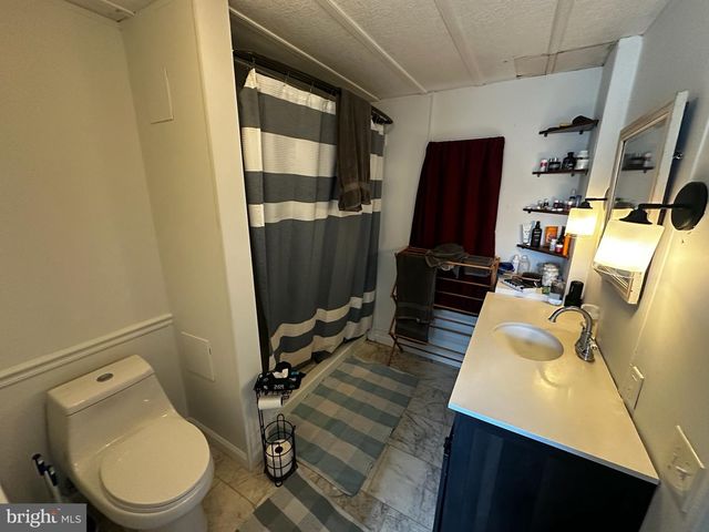 1403 MILL RD, Elizabethtown, PA 17022