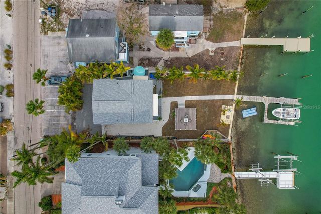 8441 BAYSHORE DRIVE, Treasure Island, FL 33706