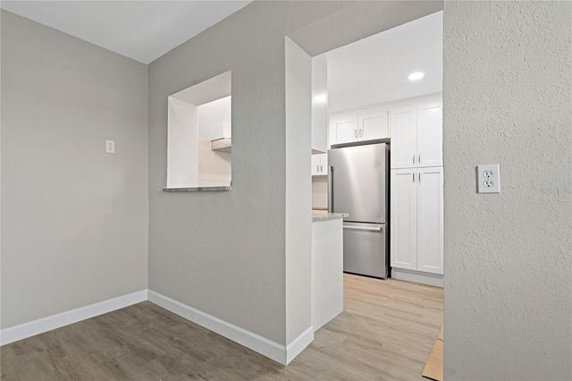 8441 BAYSHORE DRIVE, Treasure Island, FL 33706