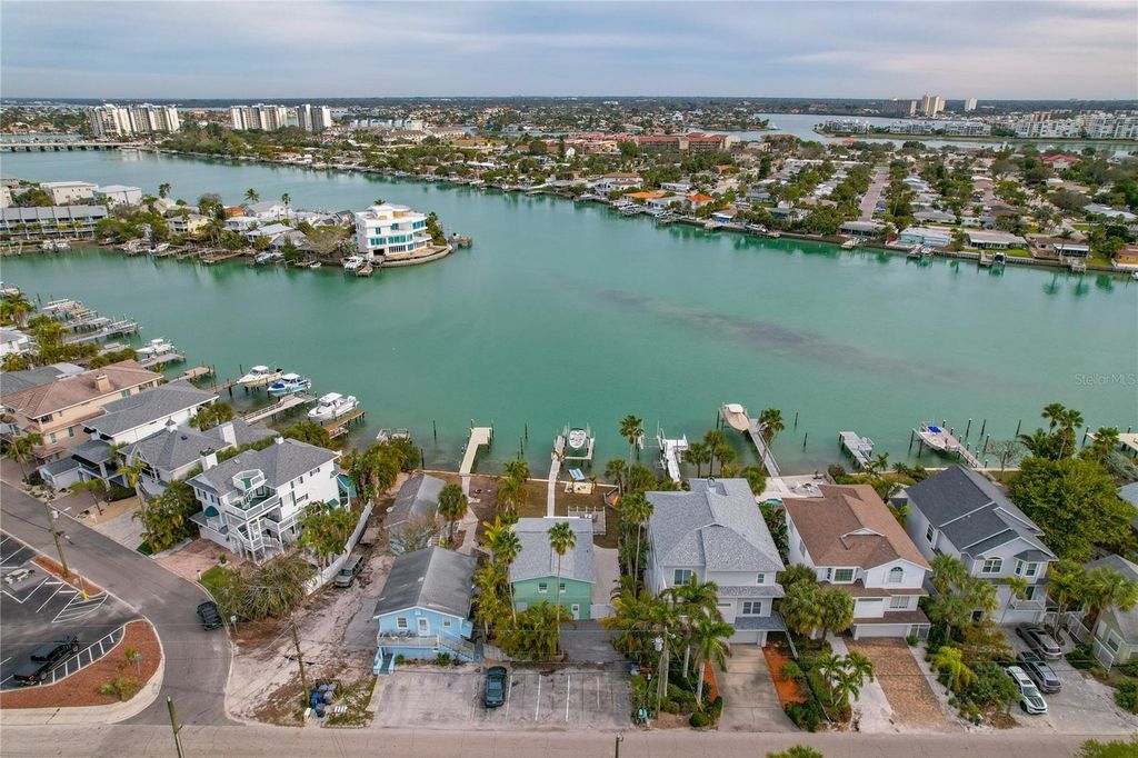 8441 BAYSHORE DRIVE, Treasure Island, FL 33706