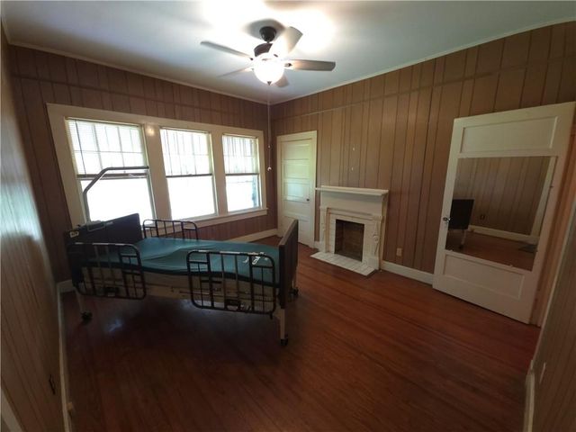 111 N Julia Street, Mobile, AL 36604