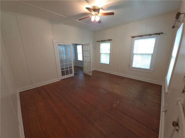 111 N Julia Street, Mobile, AL 36604