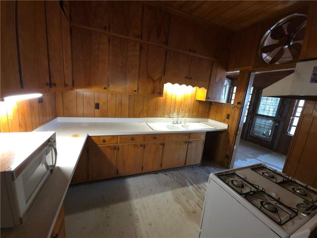 111 N Julia Street, Mobile, AL 36604