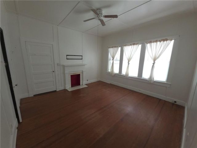 111 N Julia Street, Mobile, AL 36604