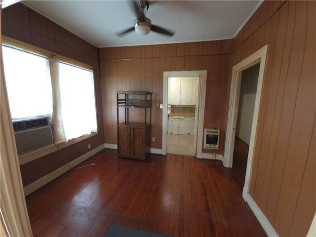 111 N Julia Street, Mobile, AL 36604