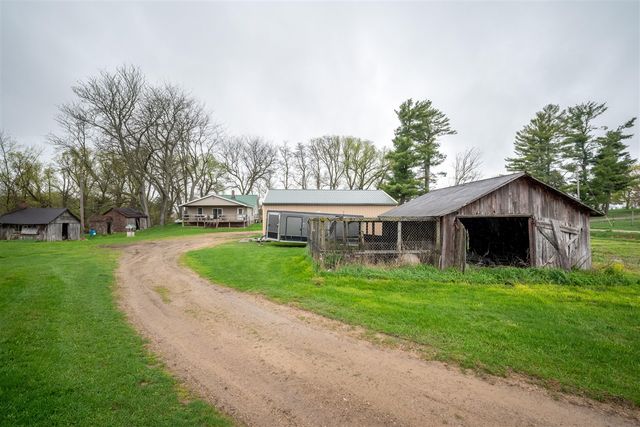 6333 195th Avenue, Stanwood, MI 49346