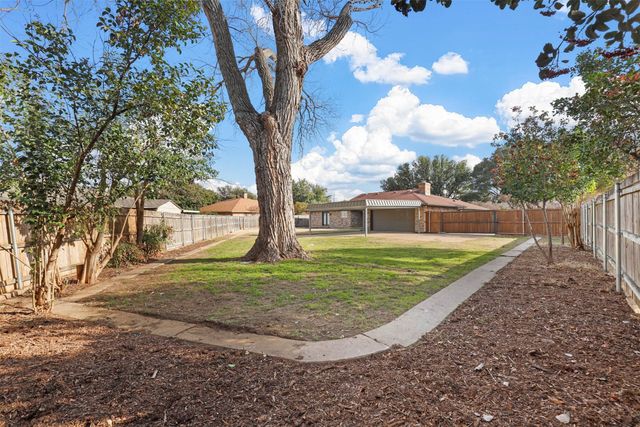 5204 Partridge Road, Fort Worth, TX 76132