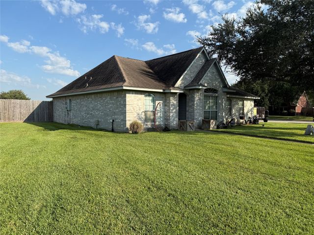 11802 Old Spanish Trail, Santa Fe, TX 77510