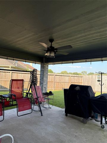 11802 Old Spanish Trail, Santa Fe, TX 77510