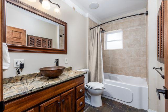 909 Congress Street, Ottawa, IL 61350