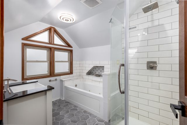 909 Congress Street, Ottawa, IL 61350