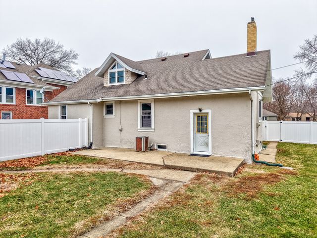 909 Congress Street, Ottawa, IL 61350