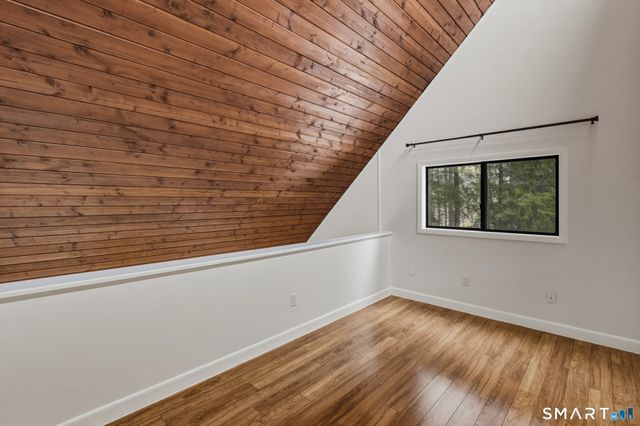 2 Gillette Court D, Simsbury, CT 06070