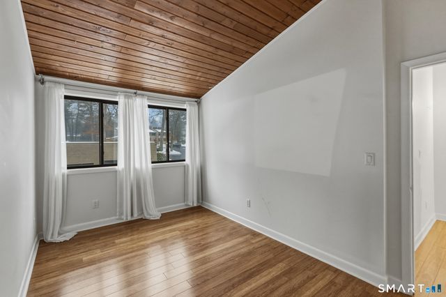 2 Gillette Court D, Simsbury, CT 06070