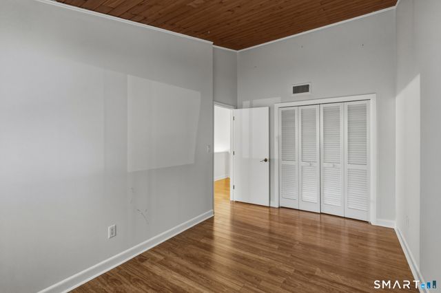 2 Gillette Court D, Simsbury, CT 06070