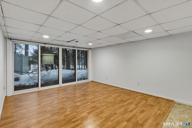 2 Gillette Court D, Simsbury, CT 06070