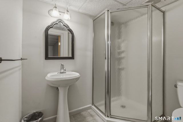 2 Gillette Court D, Simsbury, CT 06070