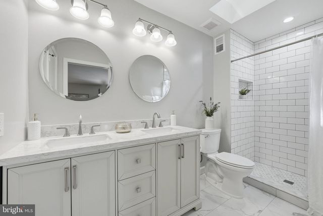 2327 RIVIERA DR, Vienna, VA 22181