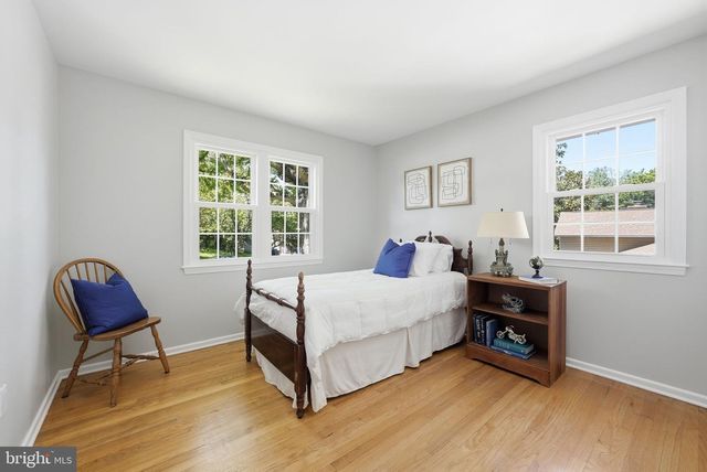 2327 RIVIERA DR, Vienna, VA 22181