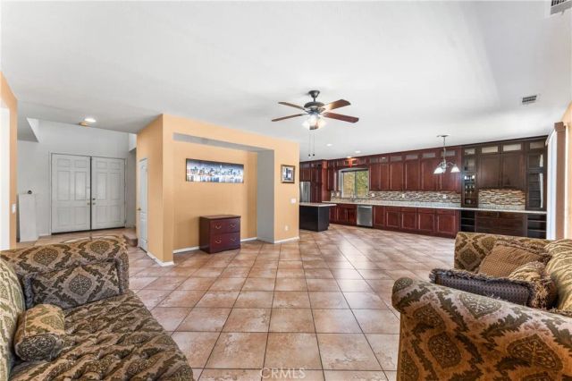 43203 Fanchon Avenue, Lancaster, CA 93536