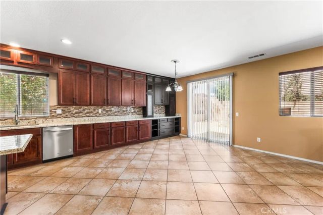 43203 Fanchon Avenue, Lancaster, CA 93536