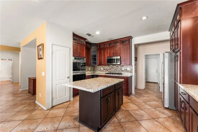 43203 Fanchon Avenue, Lancaster, CA 93536