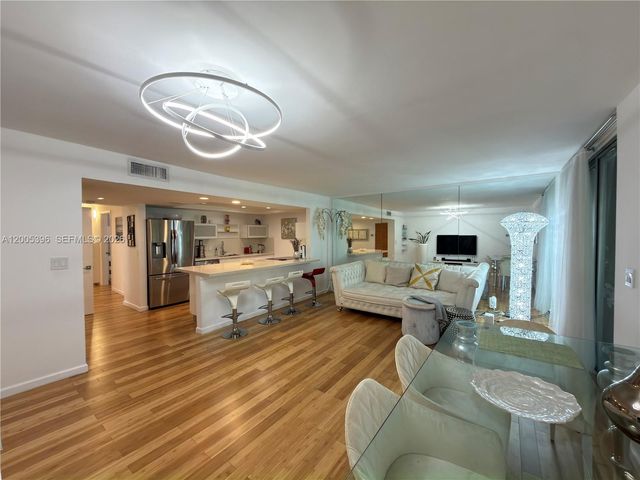 1001 Three Islands Blvd 31, Hallandale Beach, FL 33009