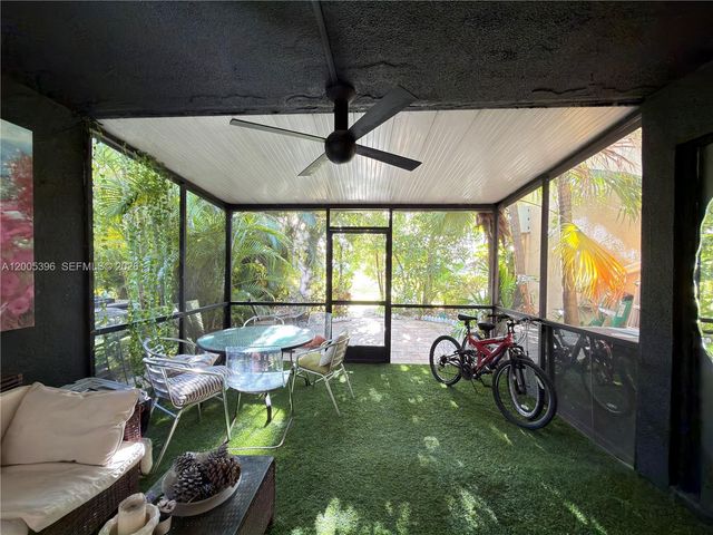 1001 Three Islands Blvd 31, Hallandale Beach, FL 33009