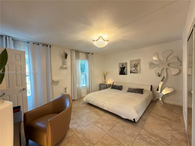 1001 Three Islands Blvd 31, Hallandale Beach, FL 33009