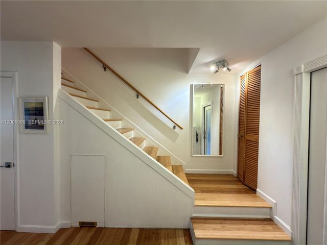 1001 Three Islands Blvd 31, Hallandale Beach, FL 33009