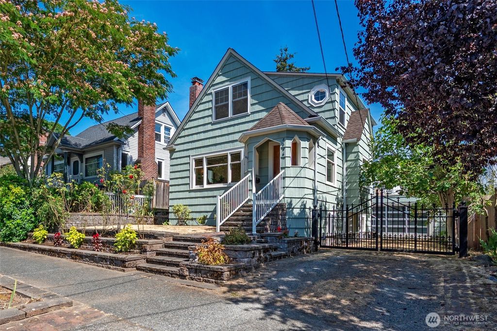 8046 18th Avenue NW, Seattle, WA 98117